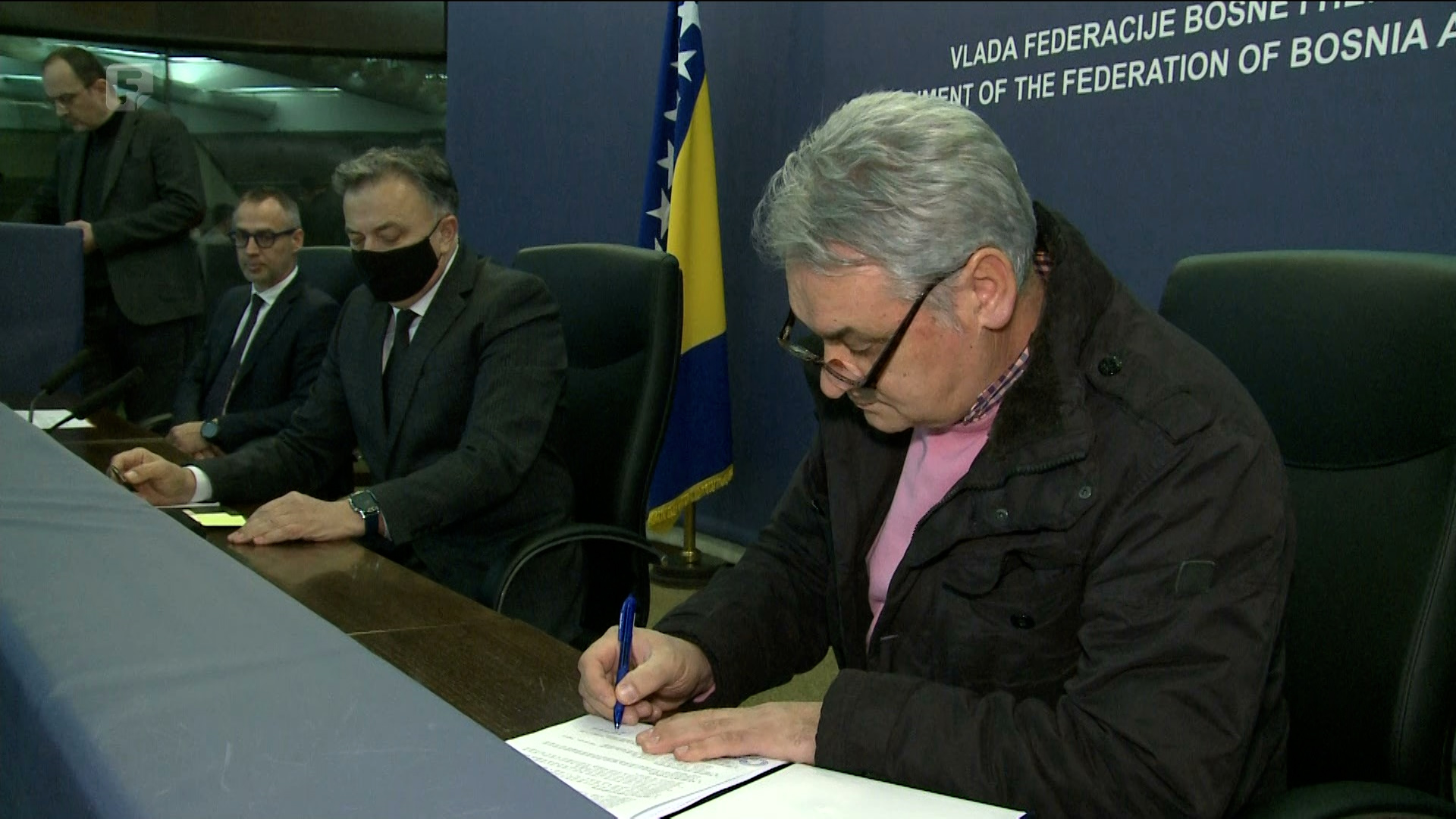 Ugovori s 20 korisnika grant sredstava u okviru projekta „Digitalna transformacija malih i srednjih preduzeća u FBiH“